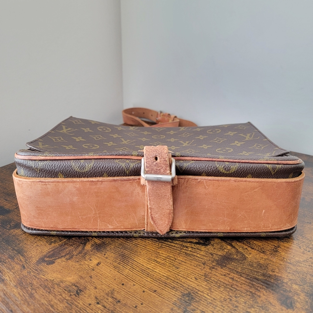 Xmas Sale🎄 Authentic Louis Vuitton Cartouchiere GM Crossbody Bag - Picture 9 of 17